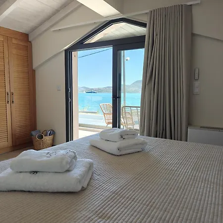 Episkopos Seaside Villa *